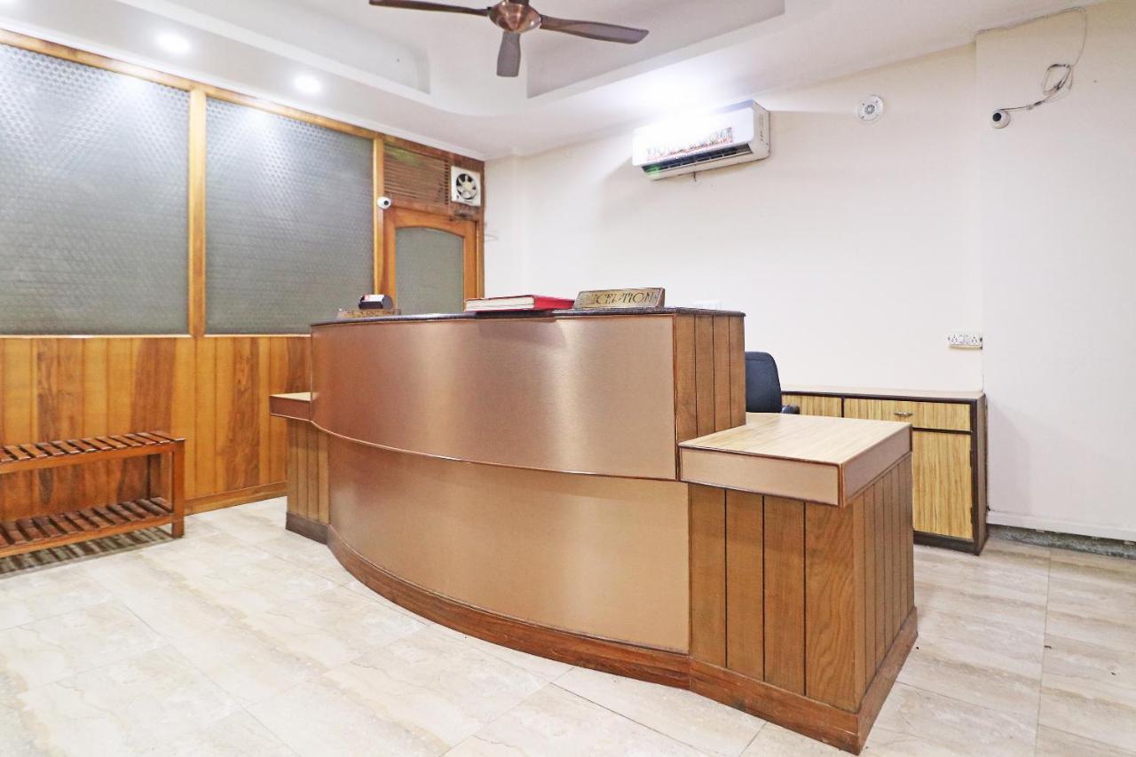 Hotel Westend Holiday Home 5 Mint From Nizamuddin Railway Station New Delhi Ngoại thất bức ảnh