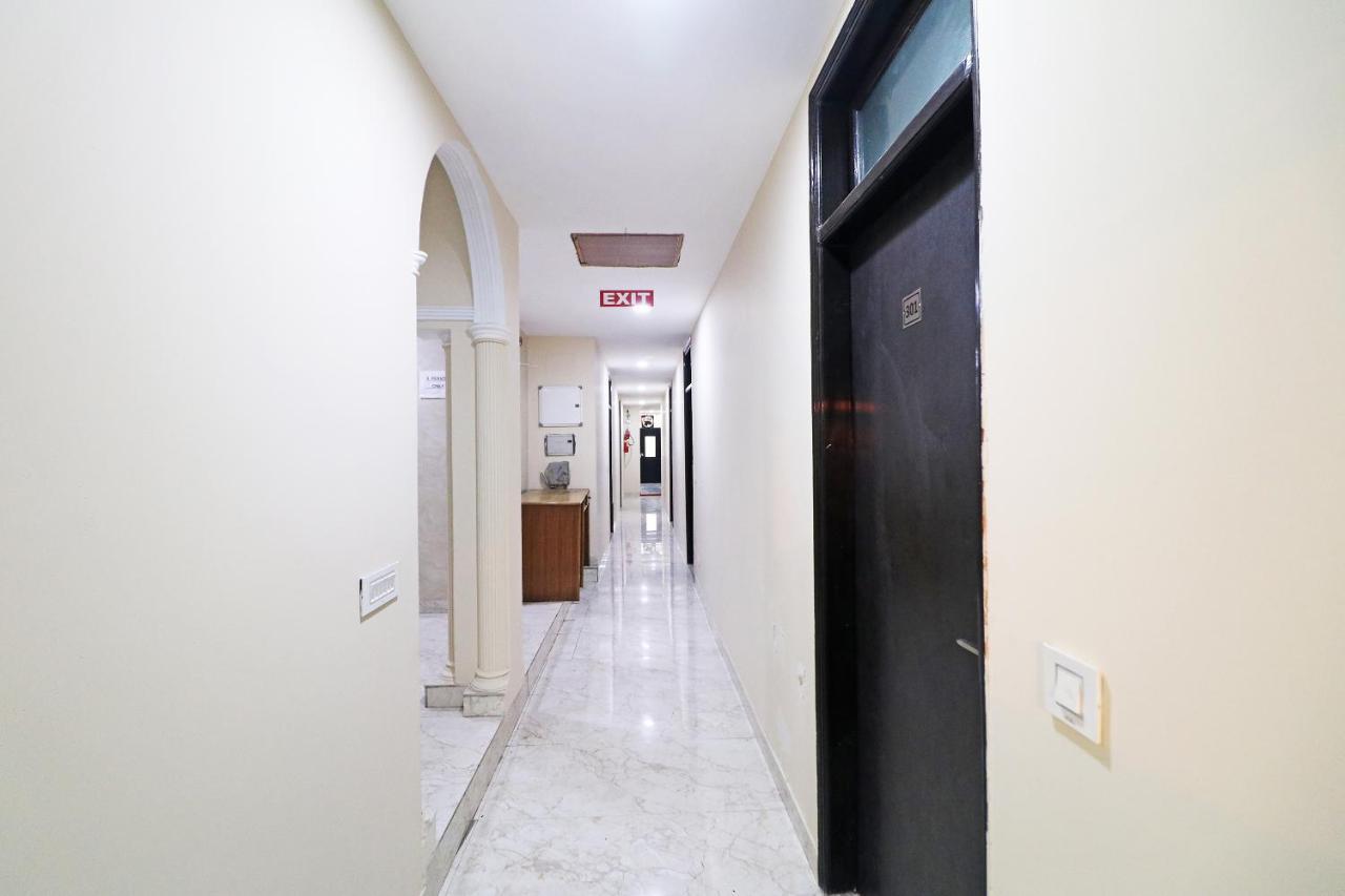 Hotel Westend Holiday Home 5 Mint From Nizamuddin Railway Station New Delhi Ngoại thất bức ảnh