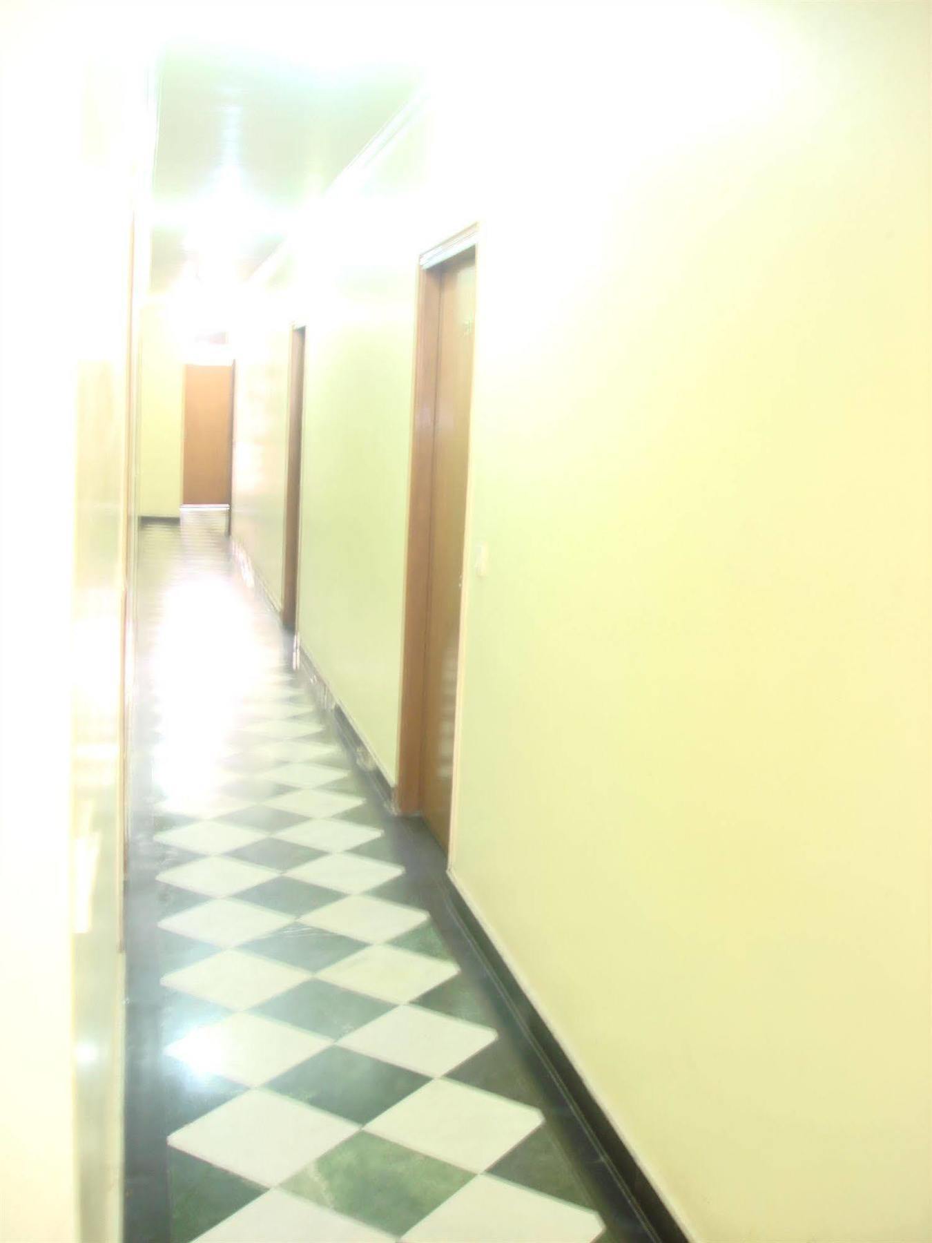 Hotel Westend Holiday Home 5 Mint From Nizamuddin Railway Station New Delhi Ngoại thất bức ảnh